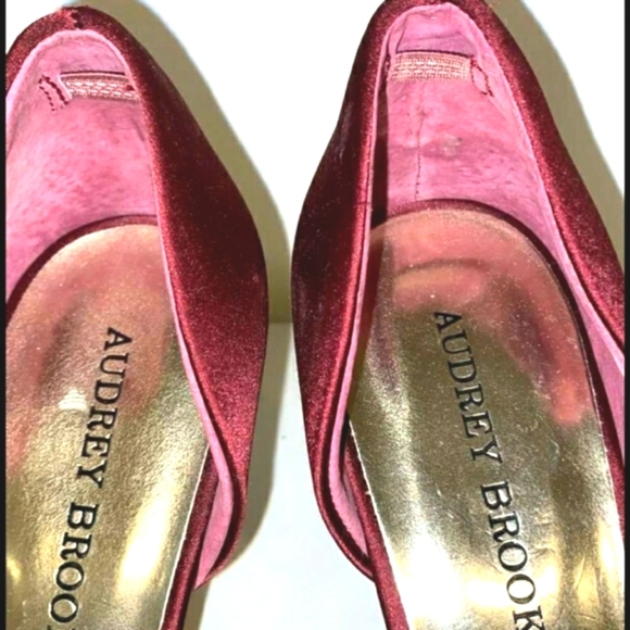 Audrey Brooke Taylor Peep toe Shoes - Picture 8 of 13